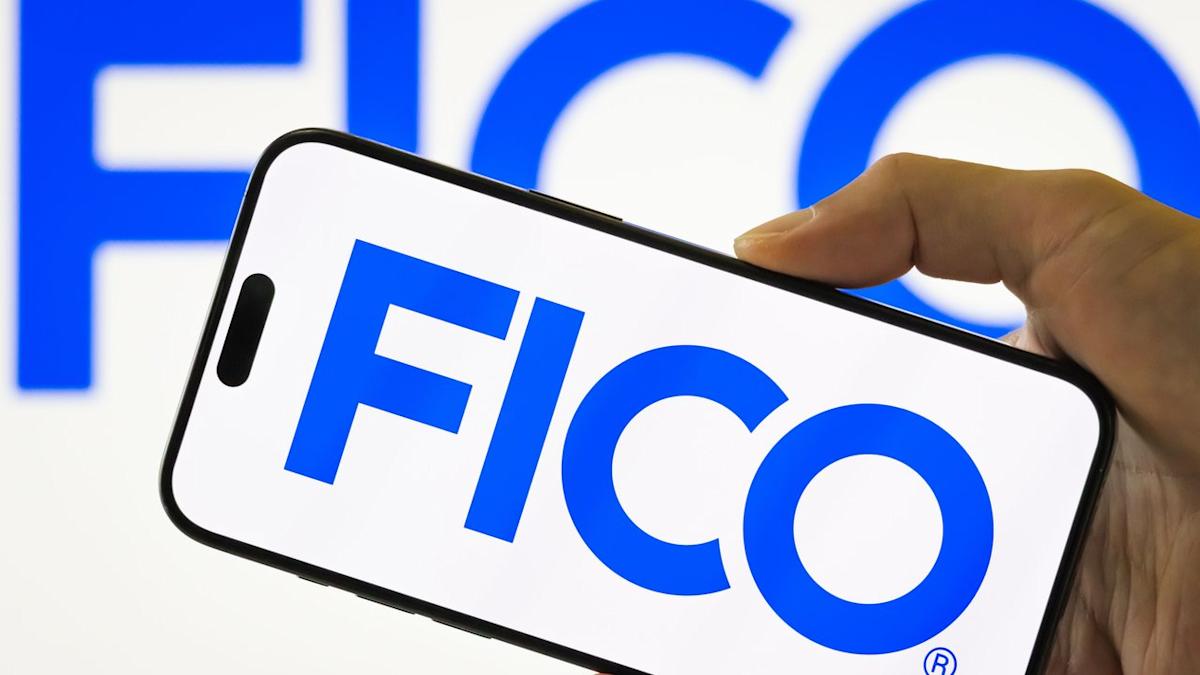 Student loan delinquencies hit record high, FICO report says