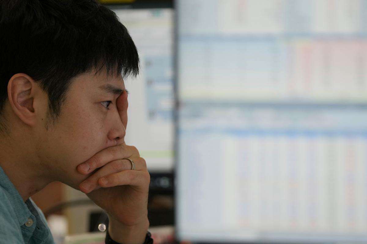 Asian shares track Wall Street rallies as a US interest rate cut next week looks more certain