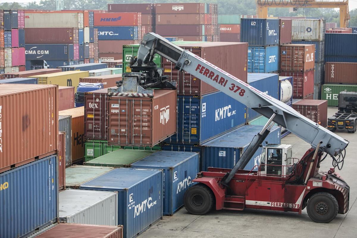 Korea-US Trade Talks Remain in Deadlock After Raid Fuels Tension