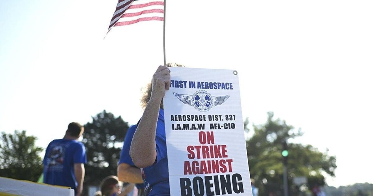 Can labor organizers transform a moment into a movement? | National