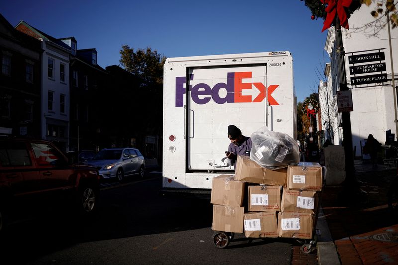 FedEx profit to be dragged down by US tariffs on previously exempt parcels