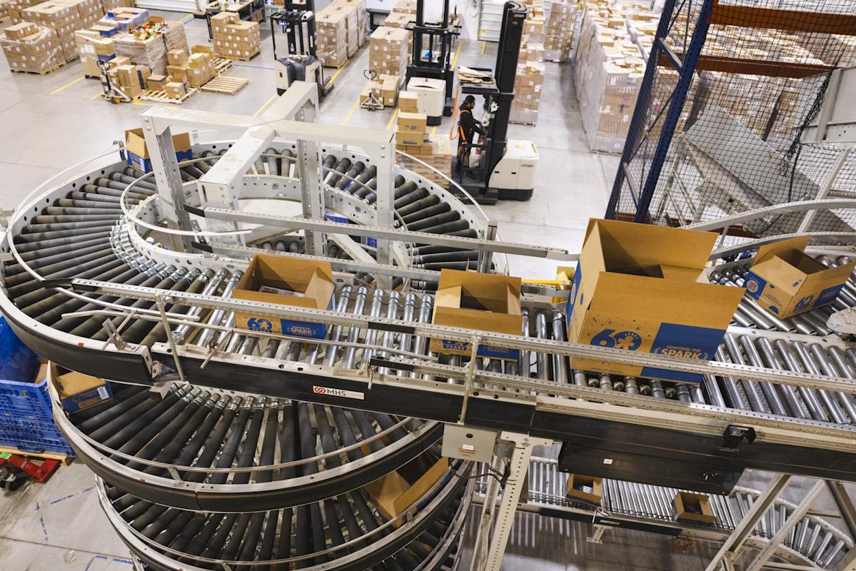 Tariffs Face Legal Threat That Puts Trump’s Deficit Plan at Risk