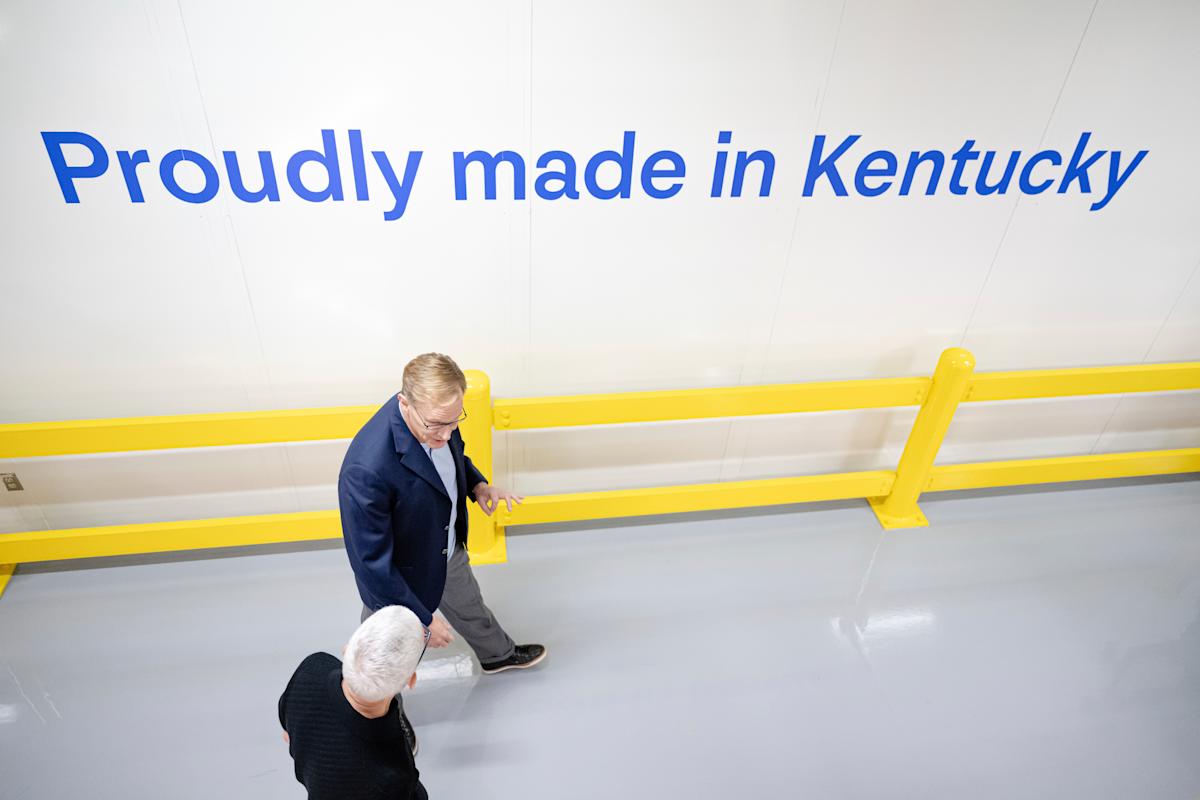 Apple deepens its ties to a Kentucky plant that produces cover glass for iPhone and Apple Watch