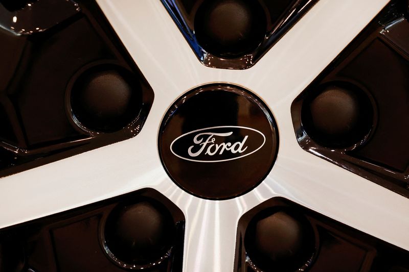 Ford to cut up 1,000 jobs at Germany’s Cologne e-car plant