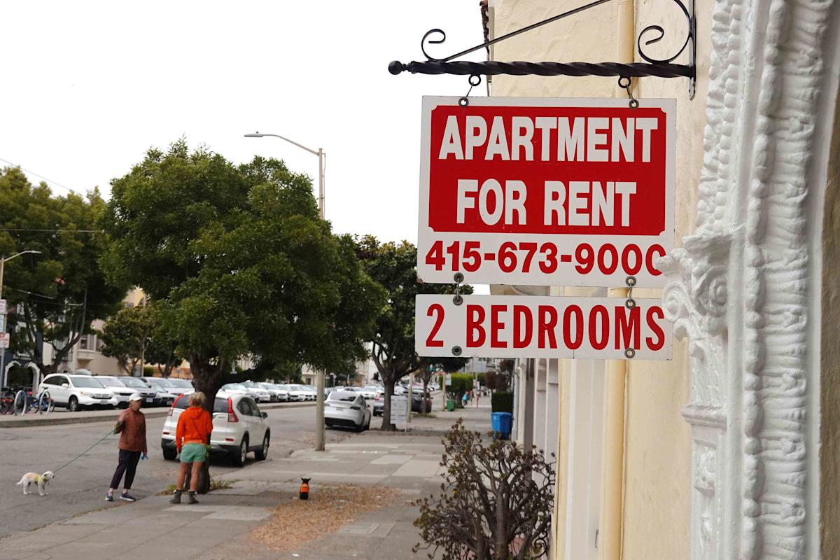 As Prices Fall, Renters Search for More Space, Cheaper Housing