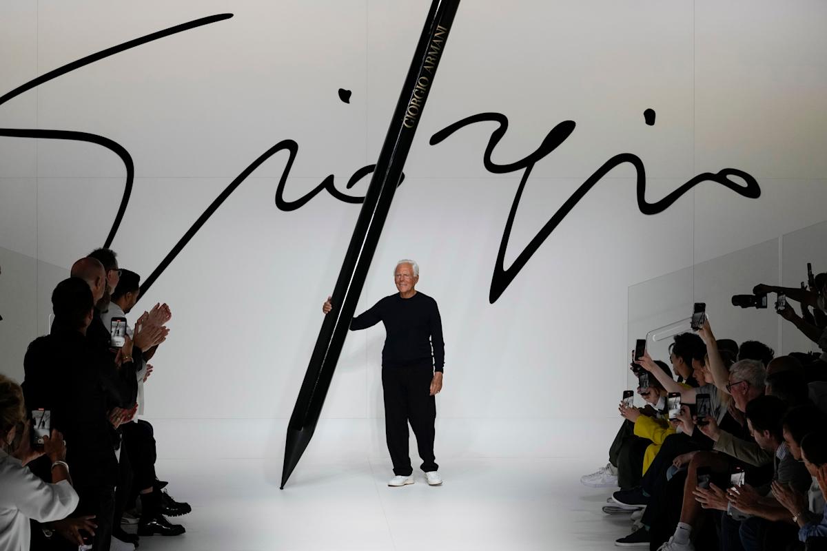 The late Italian fashion designer Giorgio Armani instructs heirs to sell 15% of his empire