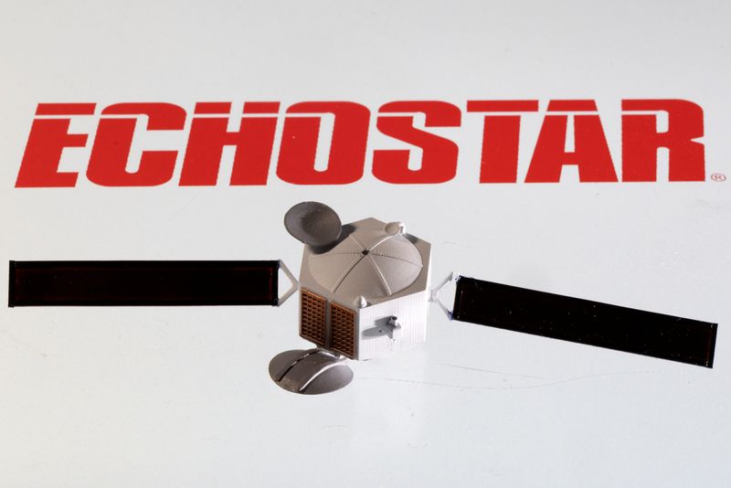 EchoStar expects to have $24 billion in cash after spectrum sales, debt payments