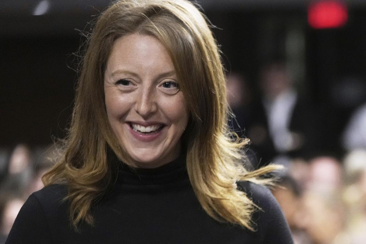 Trump’s Surgeon General Nominee to Divest Family Tobacco, Tech Holdings