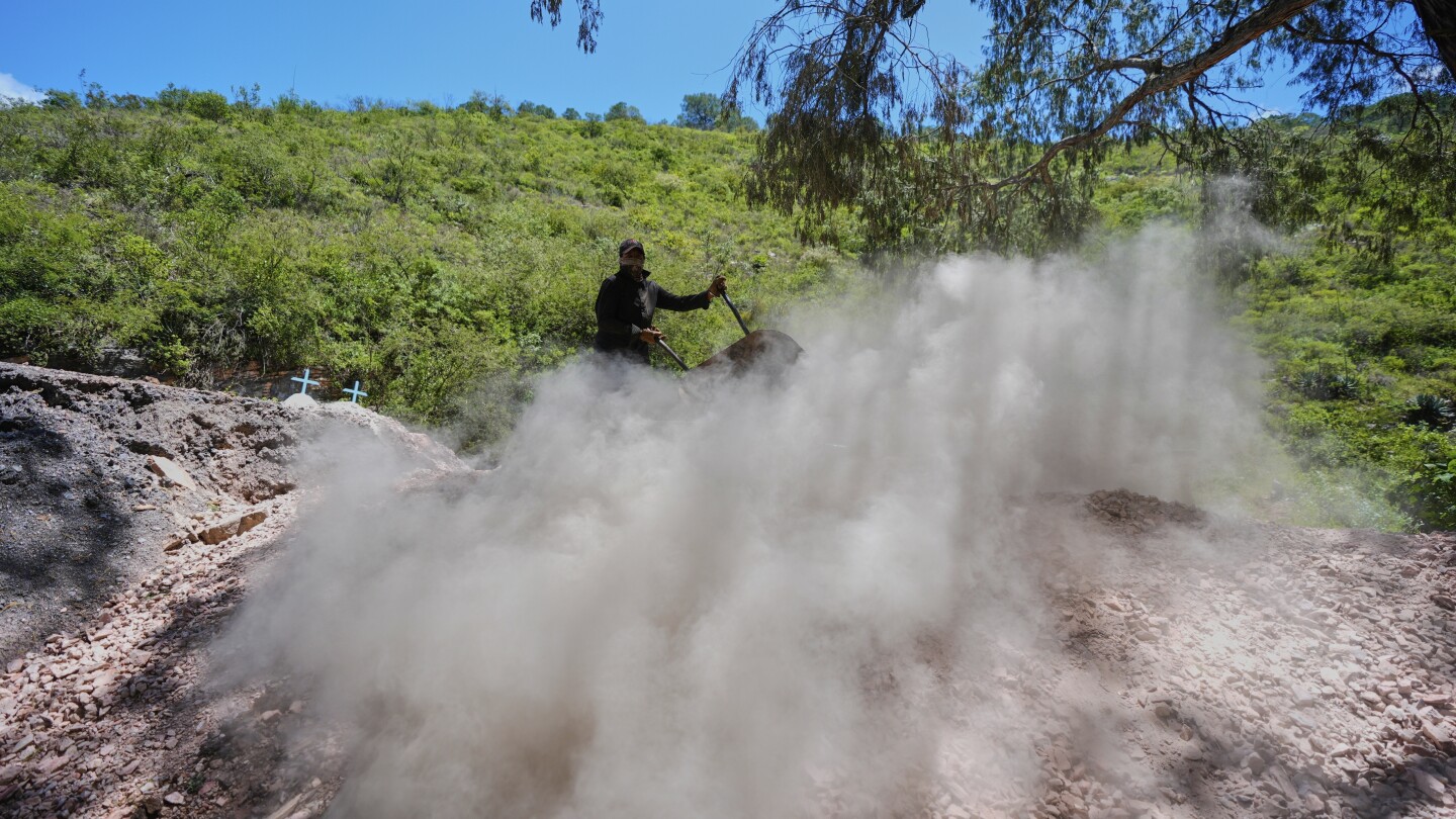 A poisoned region: Takeaways from the AP story about a mercury boom in central Mexico