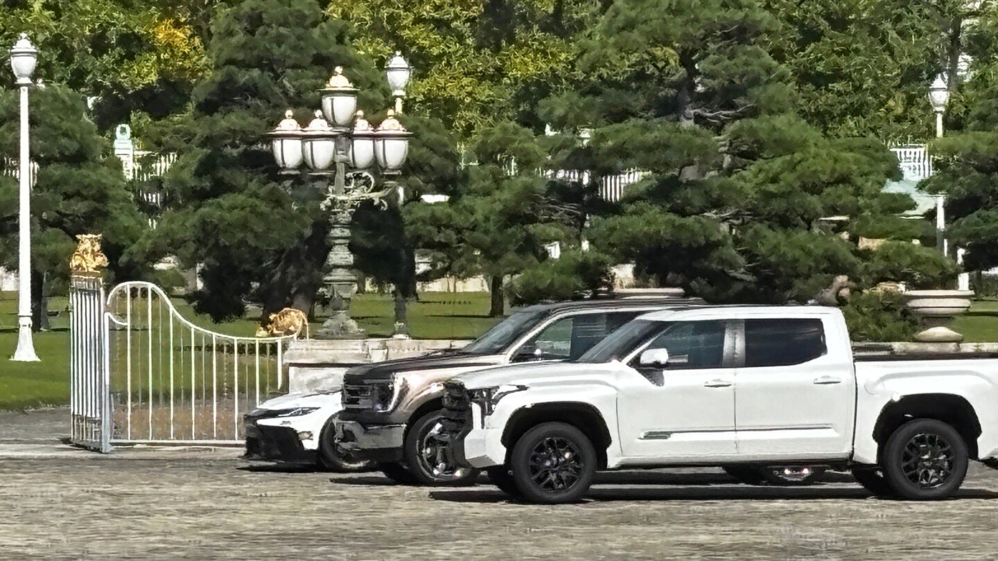 Ford F-150 becomes part of Japan’s efforts to woo Trump