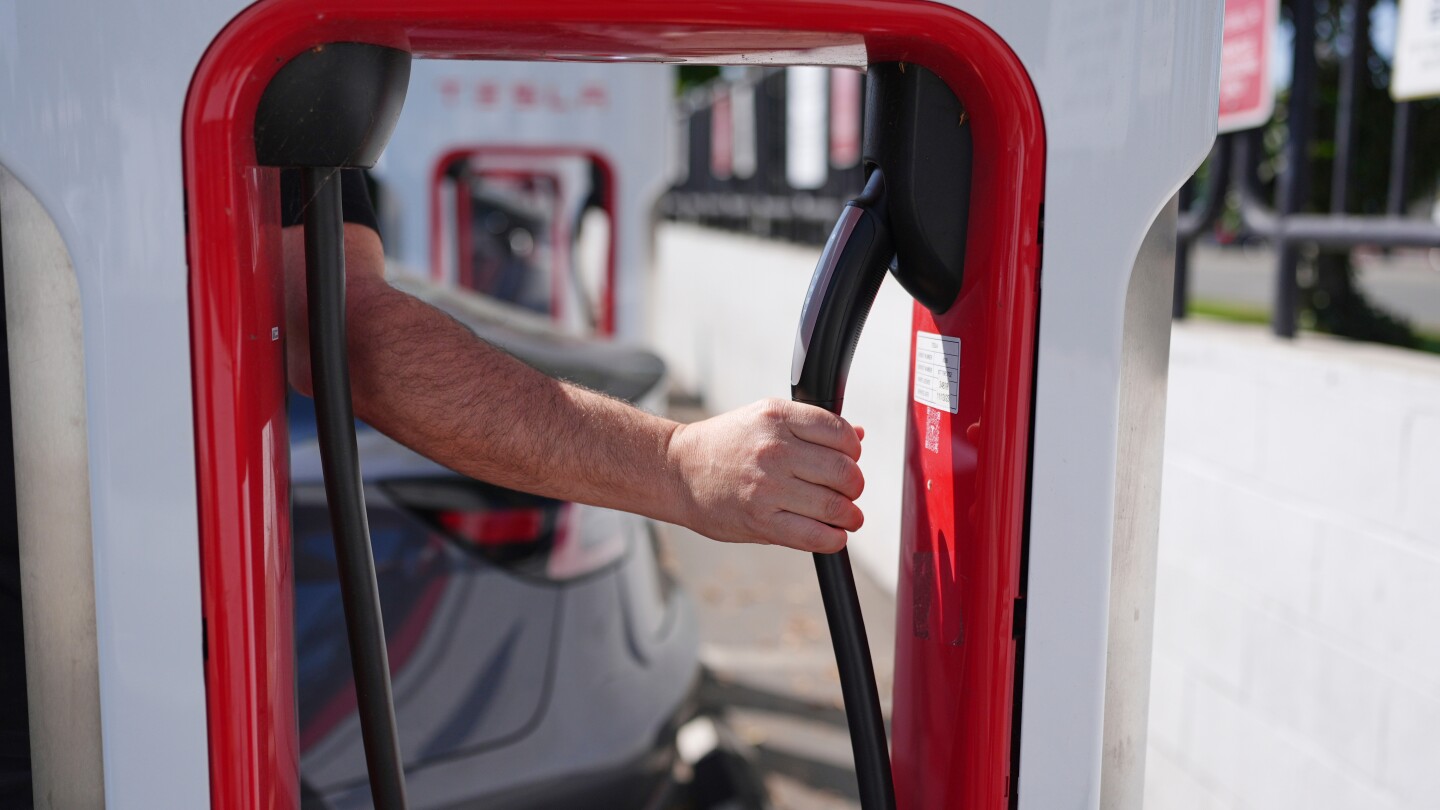 <br />
<b>Warning</b>:  Undefined variable $myimgalt in <b>/www/wwwroot/akbannernews.com/wp-content/themes/ennews001/single.php</b> on line <b>213</b><br />
