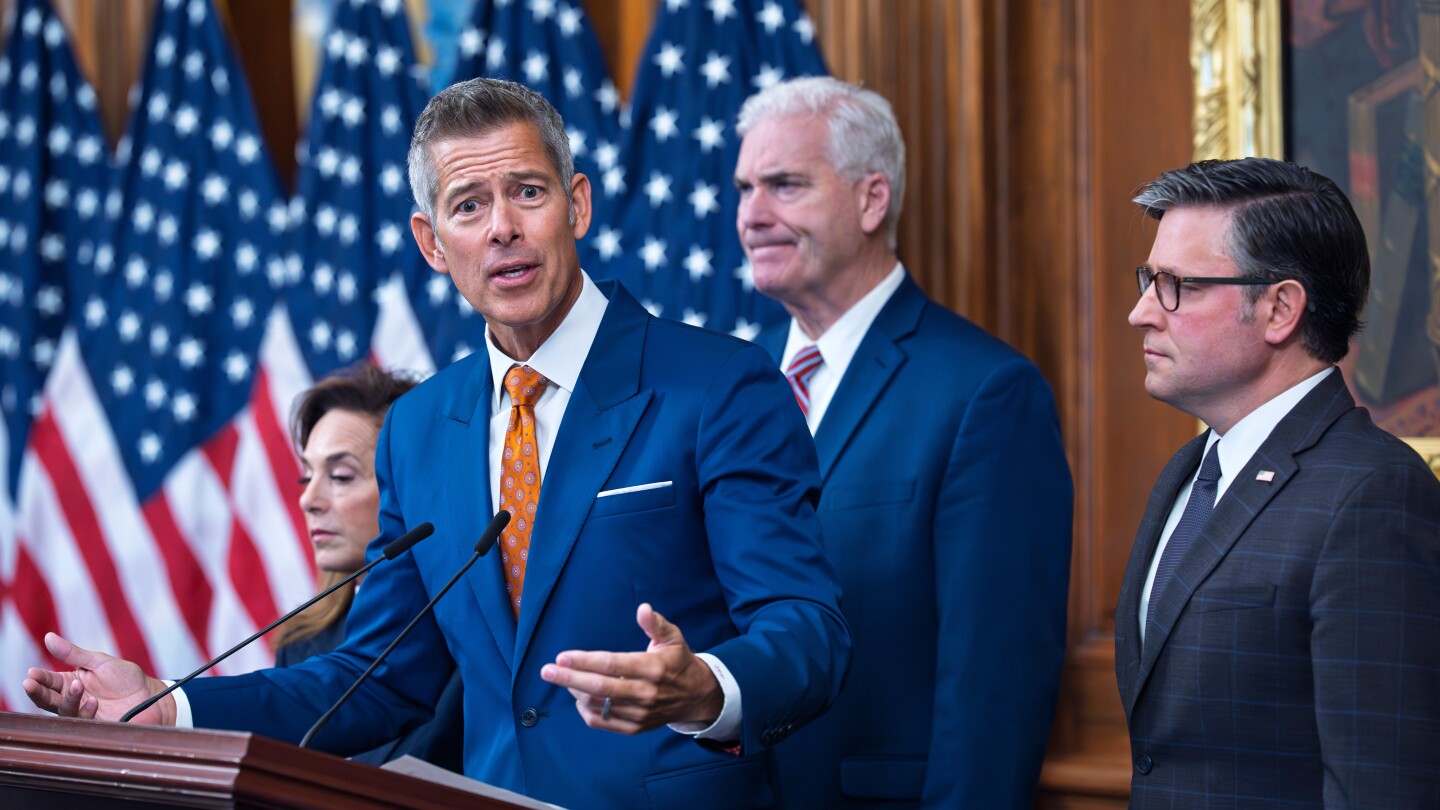 Flights to Los Angeles International Airport temporarily halted