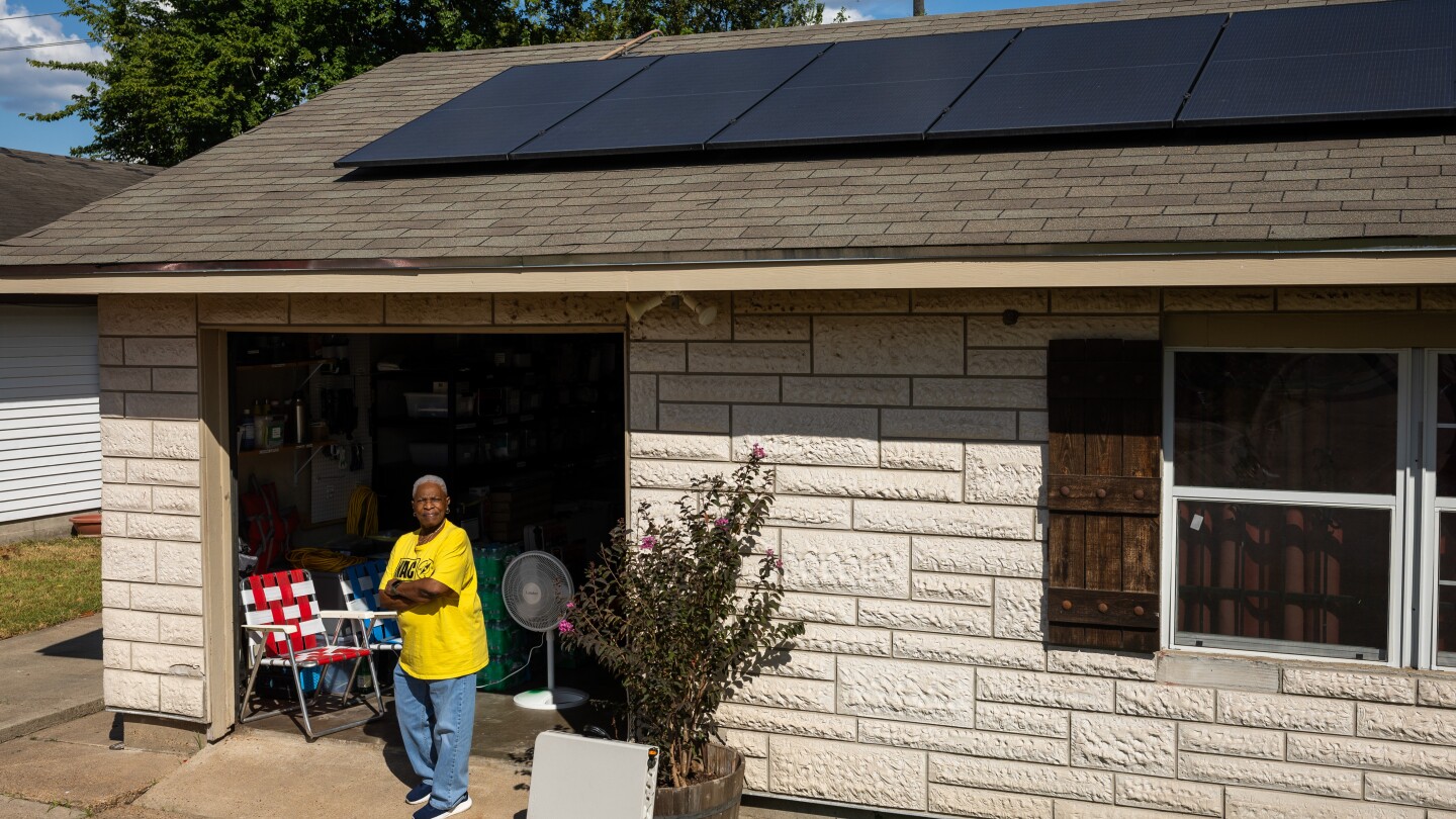 Houston ‘hub homes’ program gave neighbors resilient power. Then EPA canceled Solar For All