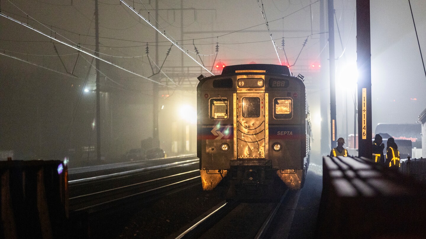Federal board tells Philadelphia’s transit agency to shelve railcars implicated in fires