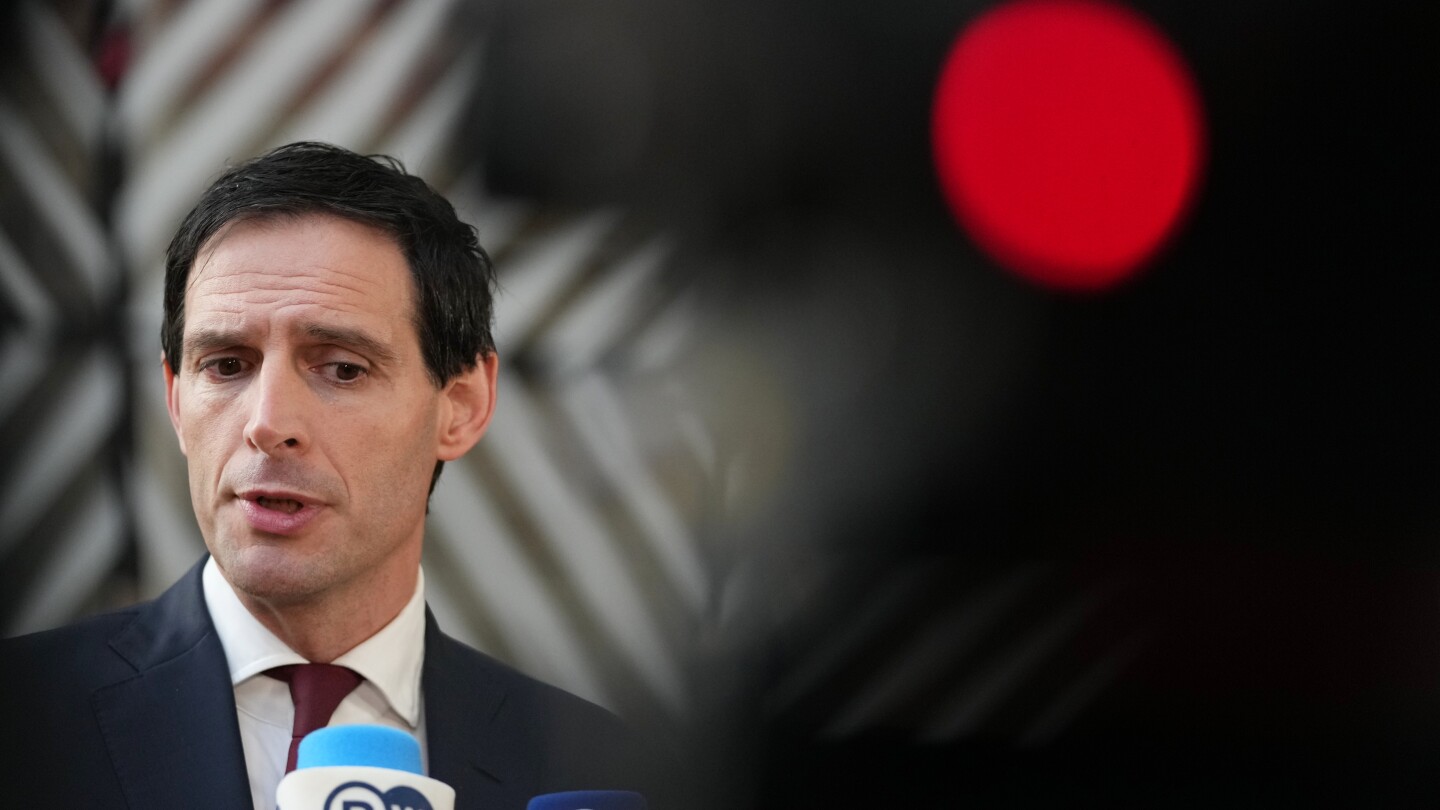 <br />
<b>Warning</b>:  Undefined variable $myimgalt in <b>/www/wwwroot/akbannernews.com/wp-content/themes/ennews001/single.php</b> on line <b>213</b><br />
