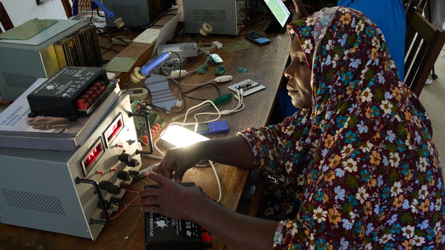 Zanzibar’s ‘solar mamas’ technicians help light up communities