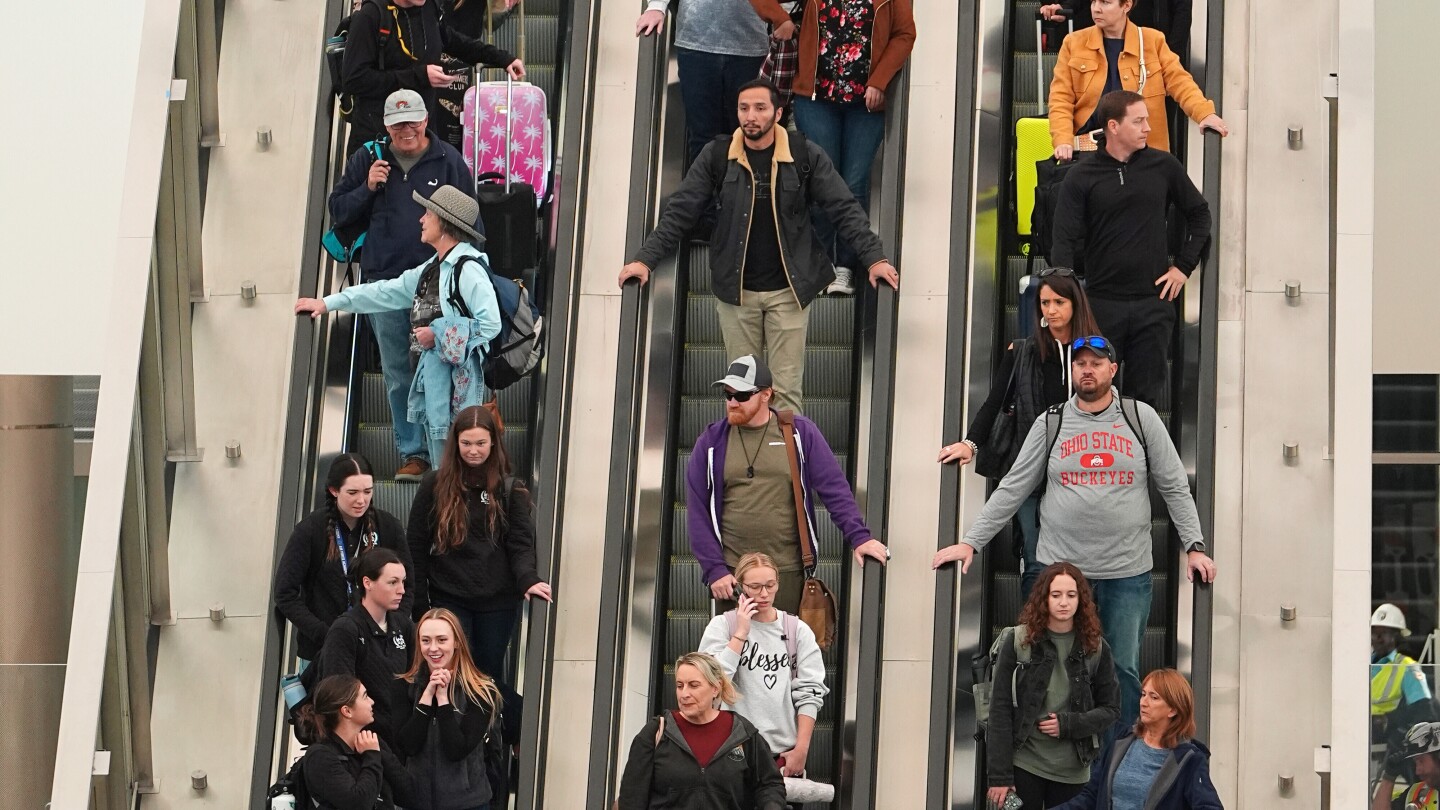 <br />
<b>Warning</b>:  Undefined variable $myimgalt in <b>/www/wwwroot/akbannernews.com/wp-content/themes/ennews001/single.php</b> on line <b>213</b><br />
