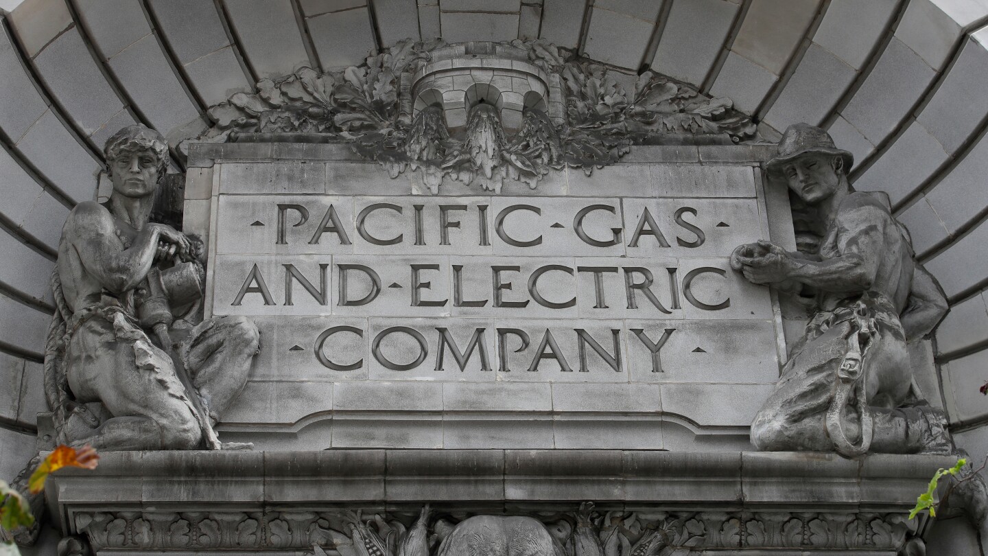 Massive PG&E outage leaves 130,000 in San Francisco without power