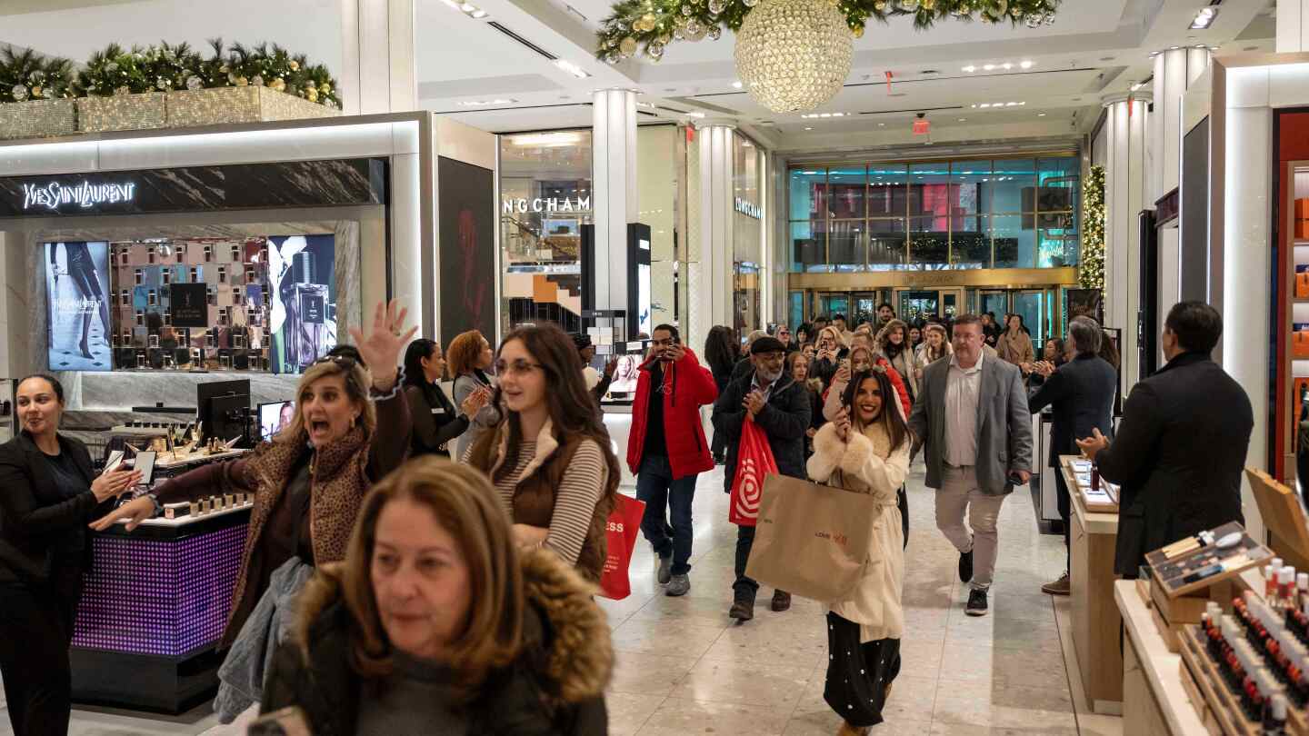 Beauty retail gets a makeover as shoppers seek product advice online