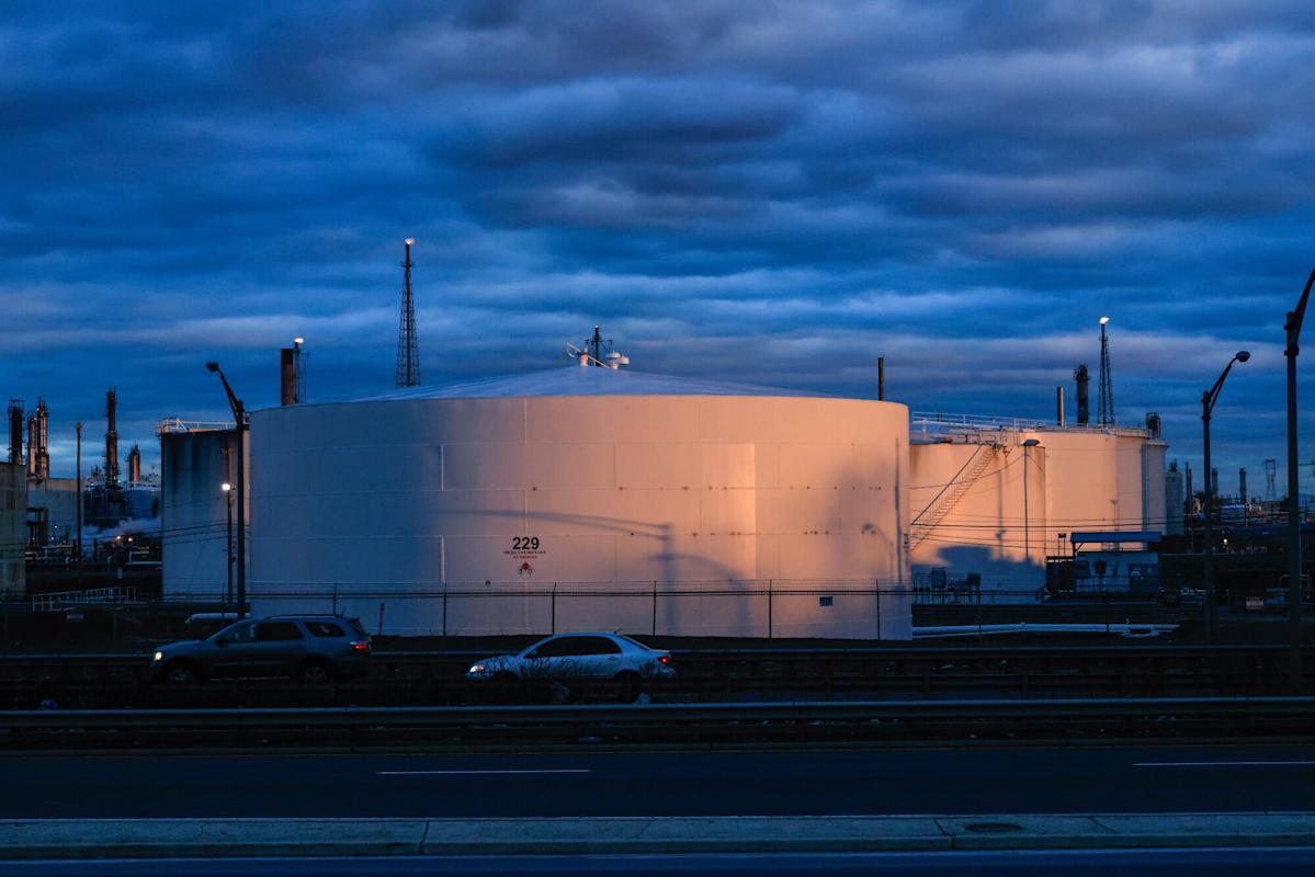 <br />
<b>Warning</b>:  Undefined variable $myimgalt in <b>/www/wwwroot/akbannernews.com/wp-content/themes/ennews001/single.php</b> on line <b>213</b><br />
