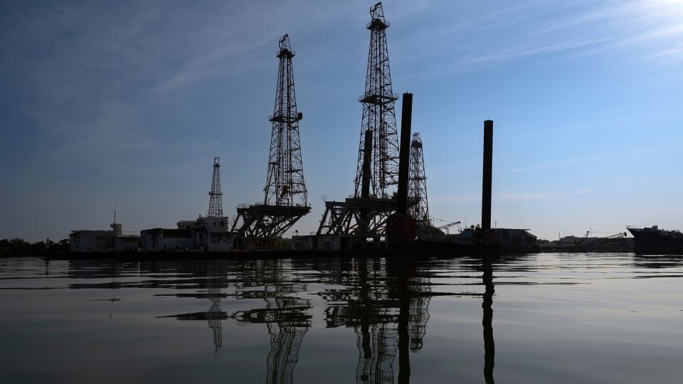 <br />
<b>Warning</b>:  Undefined variable $myimgalt in <b>/www/wwwroot/akbannernews.com/wp-content/themes/ennews001/single.php</b> on line <b>213</b><br />
