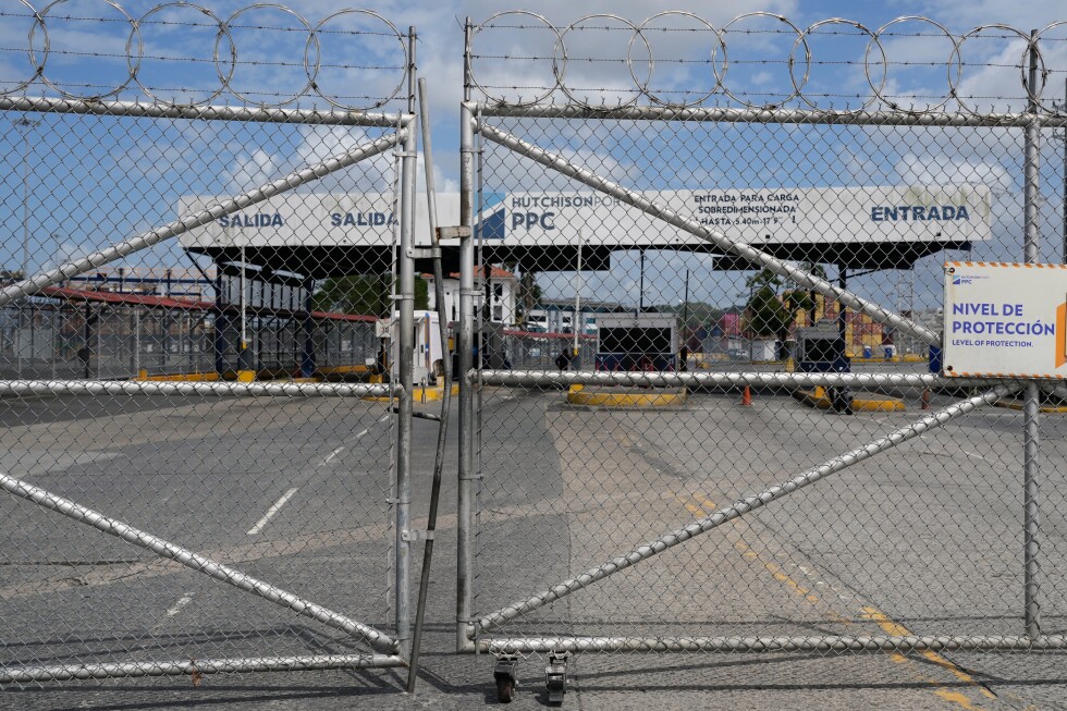 Panama seizes 2 key canal ports from Hong Kong operator